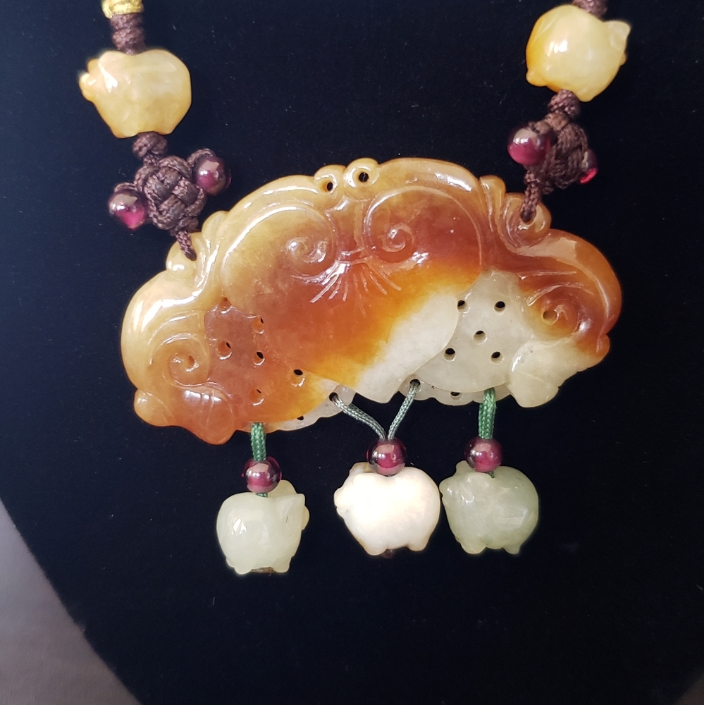 Natural stone necklace
